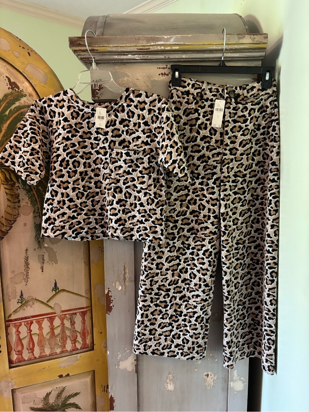 Women Leopard Print pant Set - Tan Black